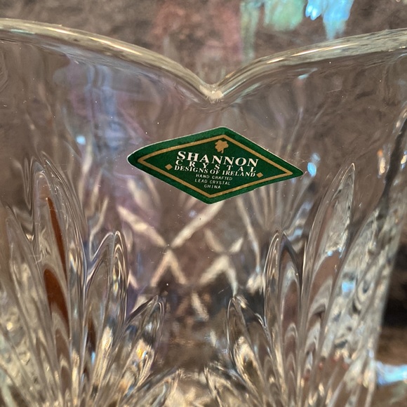Shannon Crystal Designs of Ireland Pitcher - Picture 3 of 6